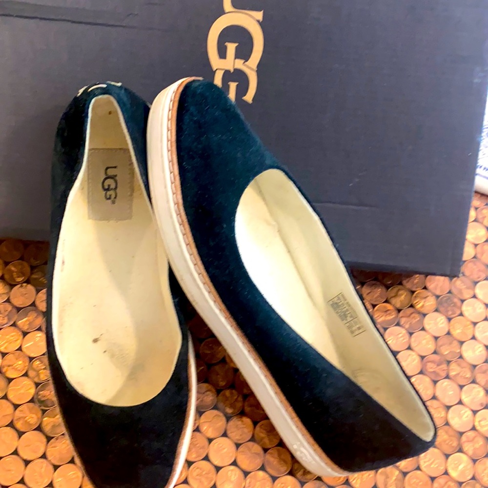 Ugg flats